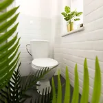 Cozy 1br Escape - With Charming Balcony Near Universitate *